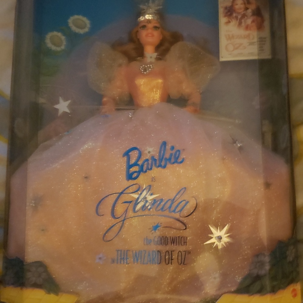 Collector Glinda Wizard of Oz Barbie